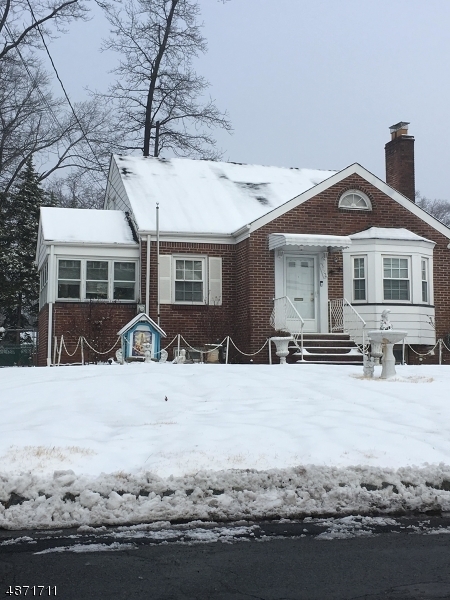 352 Martin Rd  Union Twp. NJ 07083 photo