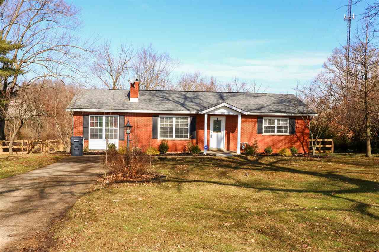 Property Photo:  2028 Mapletree Lane  KY 41051 