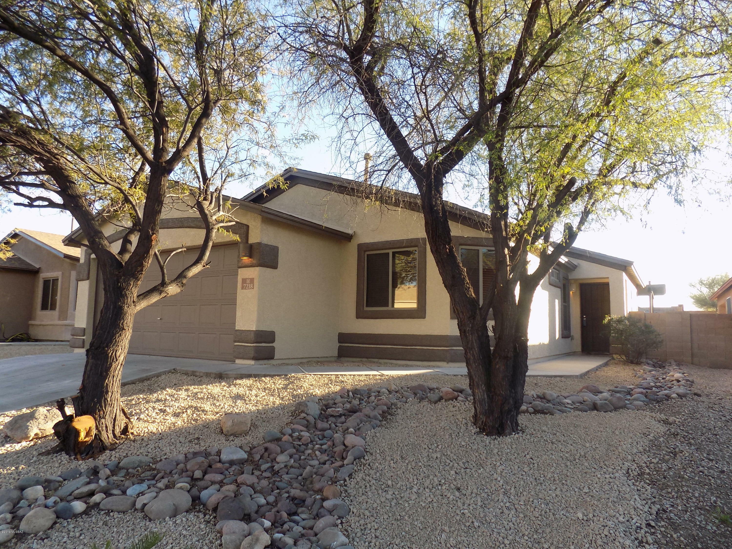 Property Photo:  7218 S Canterbury Tale Drive  AZ 85756 