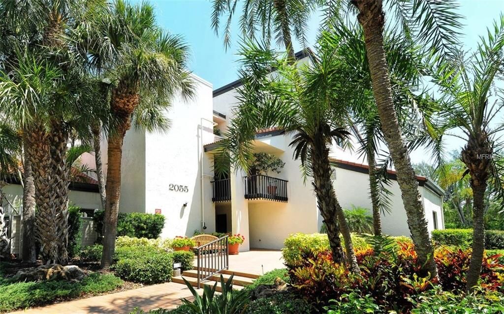Property Photo: 2055 Gulf Of Mexico Drive G2-204 FL 34228