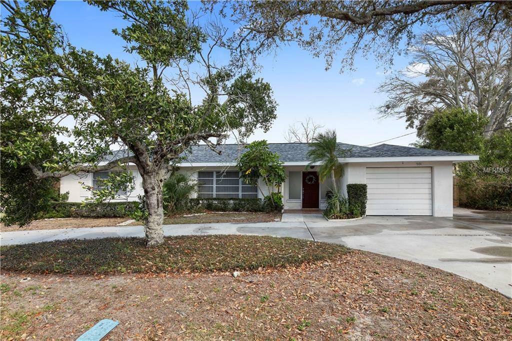 Property Photo: 901 Sherman McVeigh Drive FL 33756