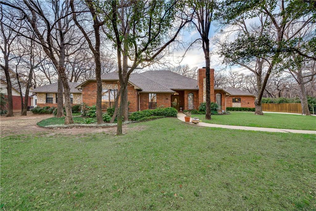 Property Photo:  7630 Sharon Lee Drive  TX 76001 