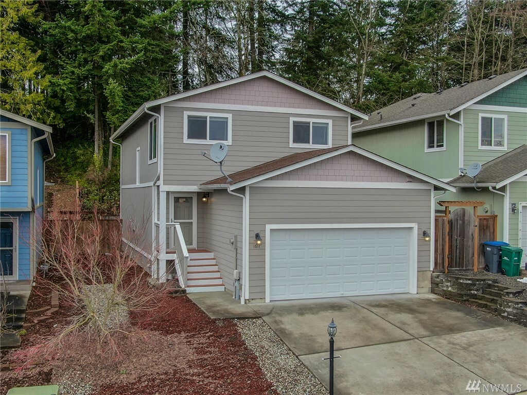 1617 Sound Ridge Dr  Bremerton WA 98312 photo