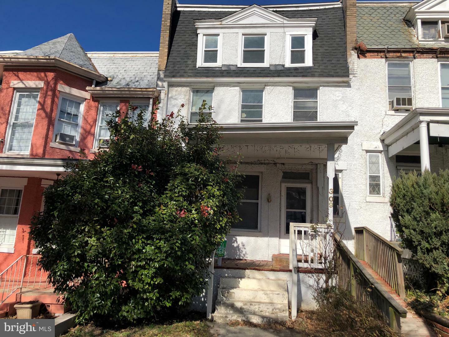 Property Photo:  309 Shepherd Street NW  DC 20011 