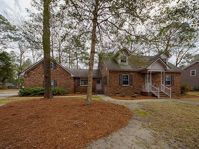 Property Photo: 401 Lakeview Drive SC 29485