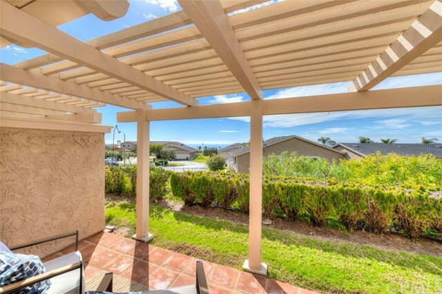 Property Photo:  507 Avenida Adobe  CA 92672 