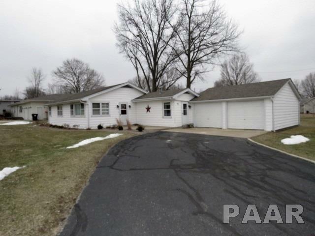 Property Photo:  521 N Linden  IL 61369 