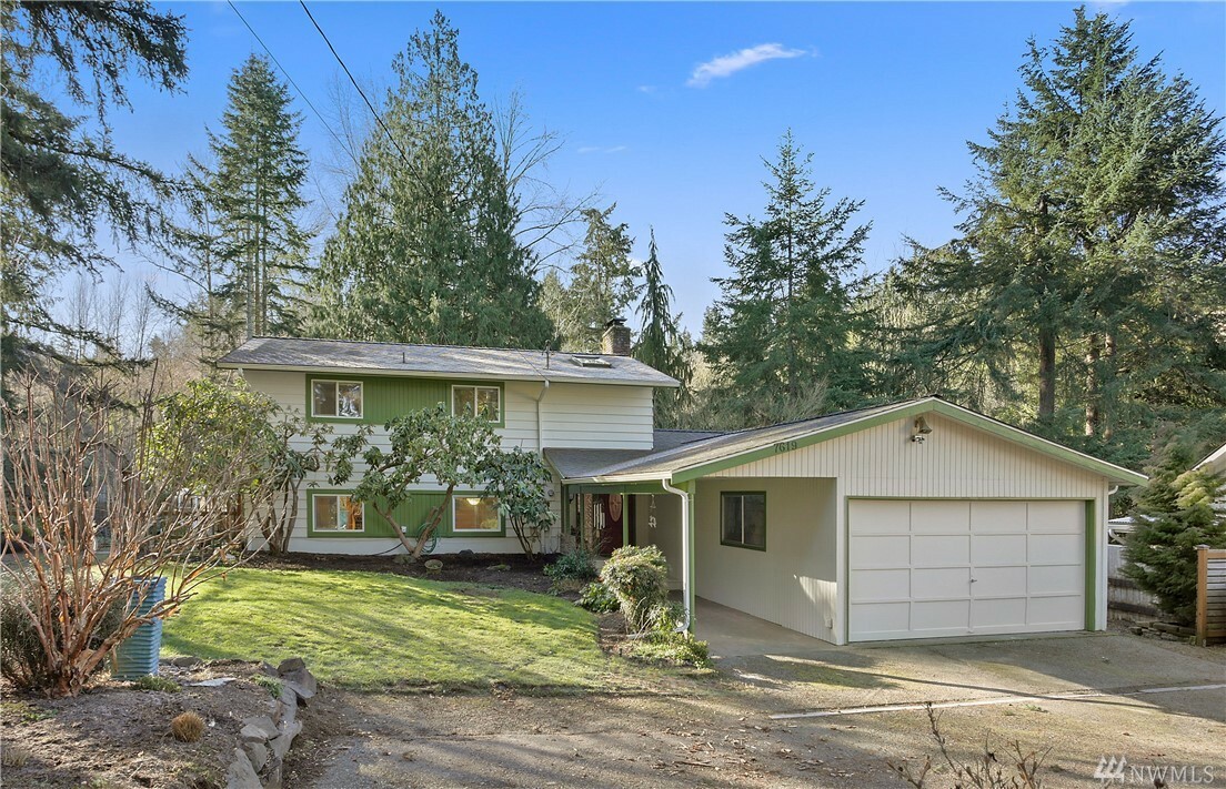 Property Photo:  7619 NE 165th St  WA 98028 