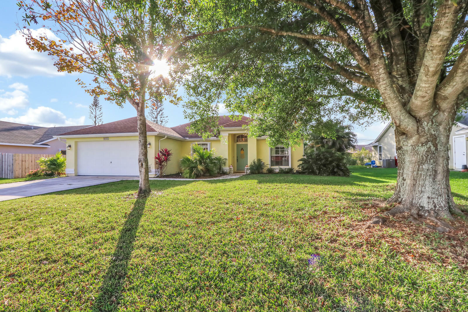 Property Photo:  2574 SE Burton Street  FL 34952 