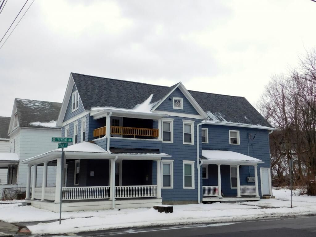 Property Photo:  60 Conklin Avenue  NY 13903 