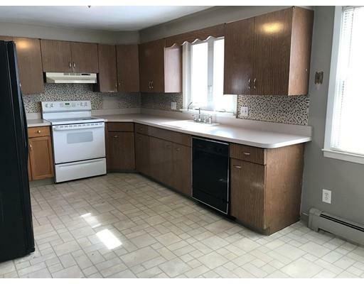 Property Photo: 27 Hawthorn St MA 01020