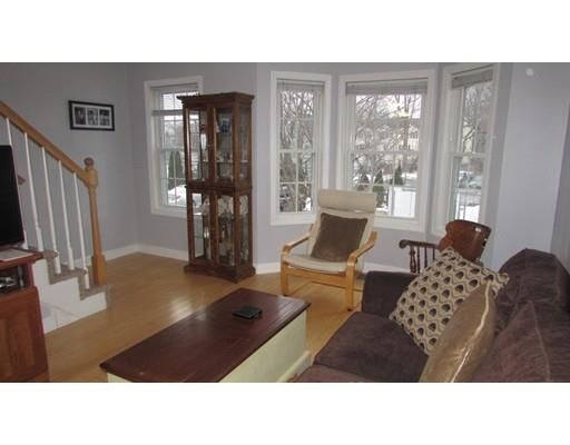 Property Photo:  97 Hildreth 9  MA 01850 