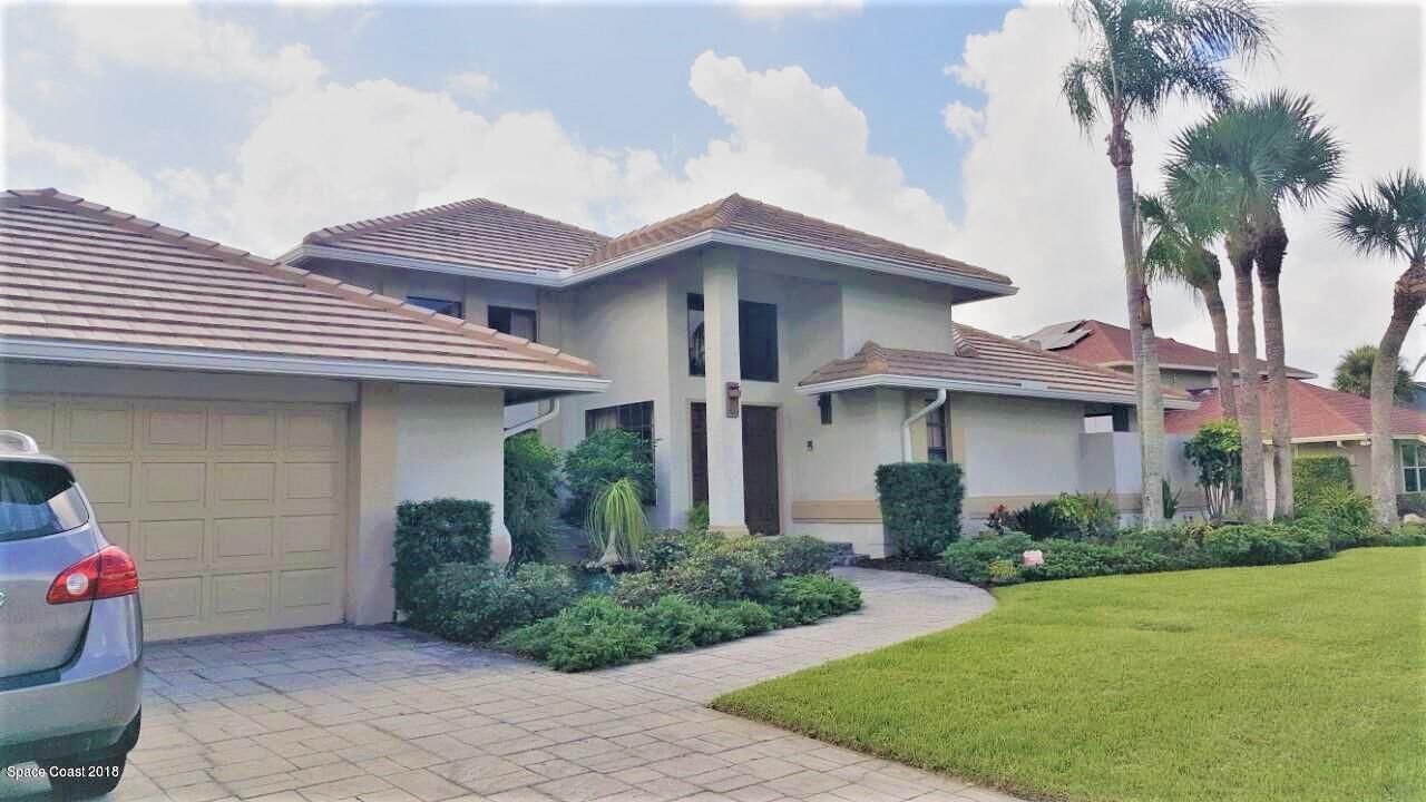 Property Photo: 830 Kerry Downs Circle FL 32940