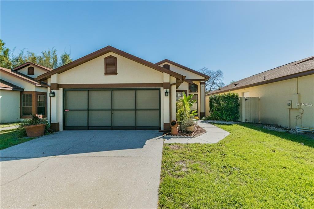 Property Photo:  129 Thornberry Drive  FL 32707 