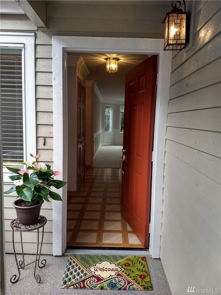Property Photo:  4213  223rd Place SE  WA 98029 