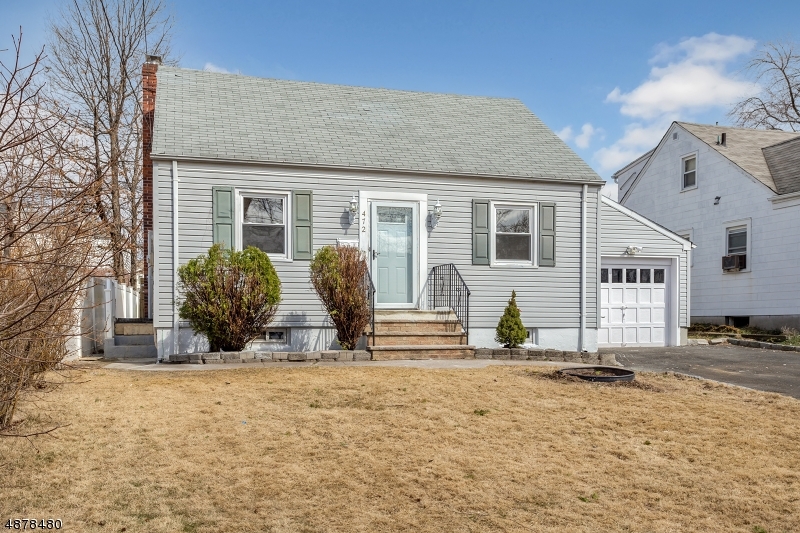 Property Photo:  472 Simons Ave  NJ 07601 