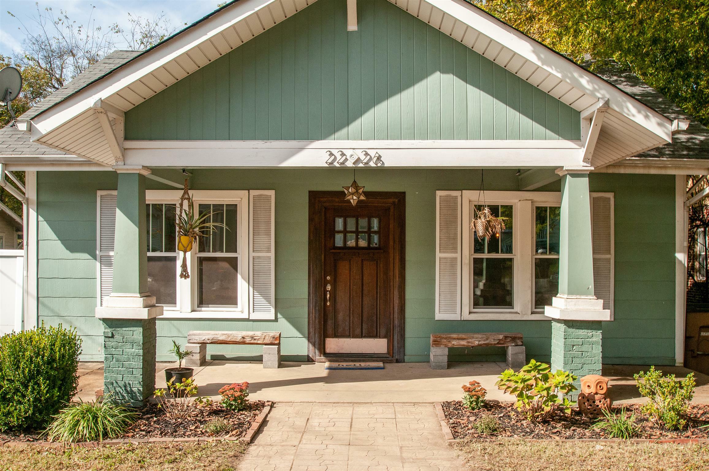 Property Photo: 2226 Scott Ave TN 37216