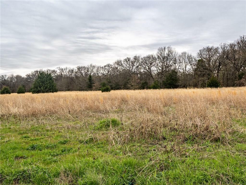 Property Photo:  2 County Rd 206  TX 76050 