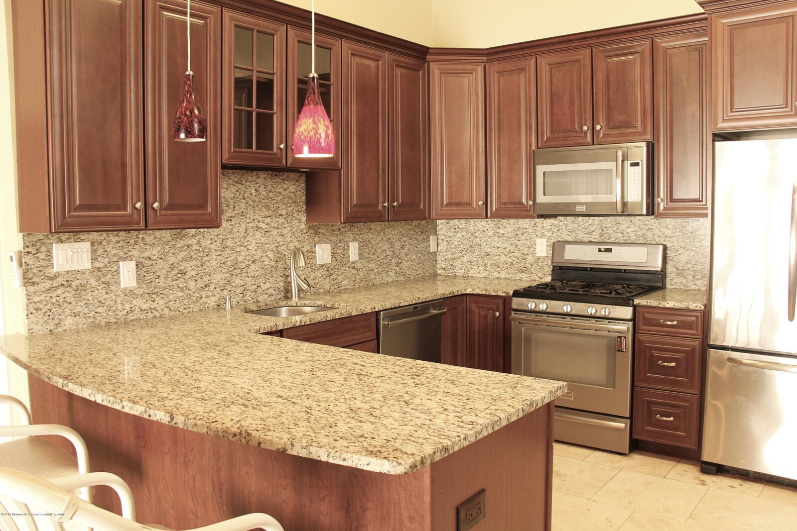 Property Photo:  10 Ingram Circle  NJ 07747 