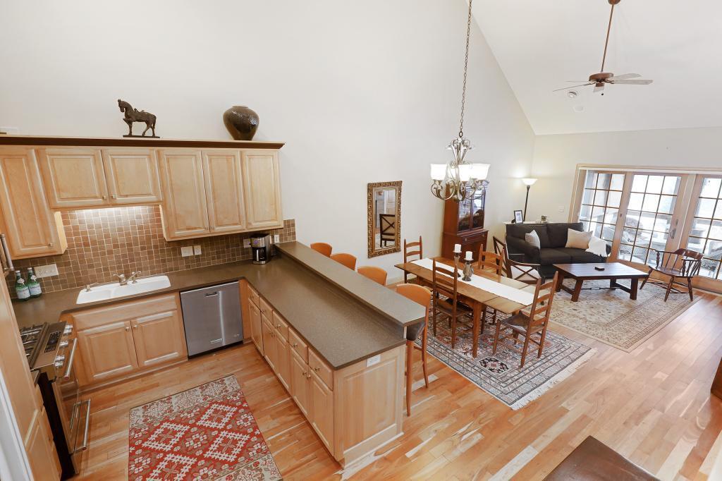Property Photo:  189 Stonebridge Court  MN 55118 