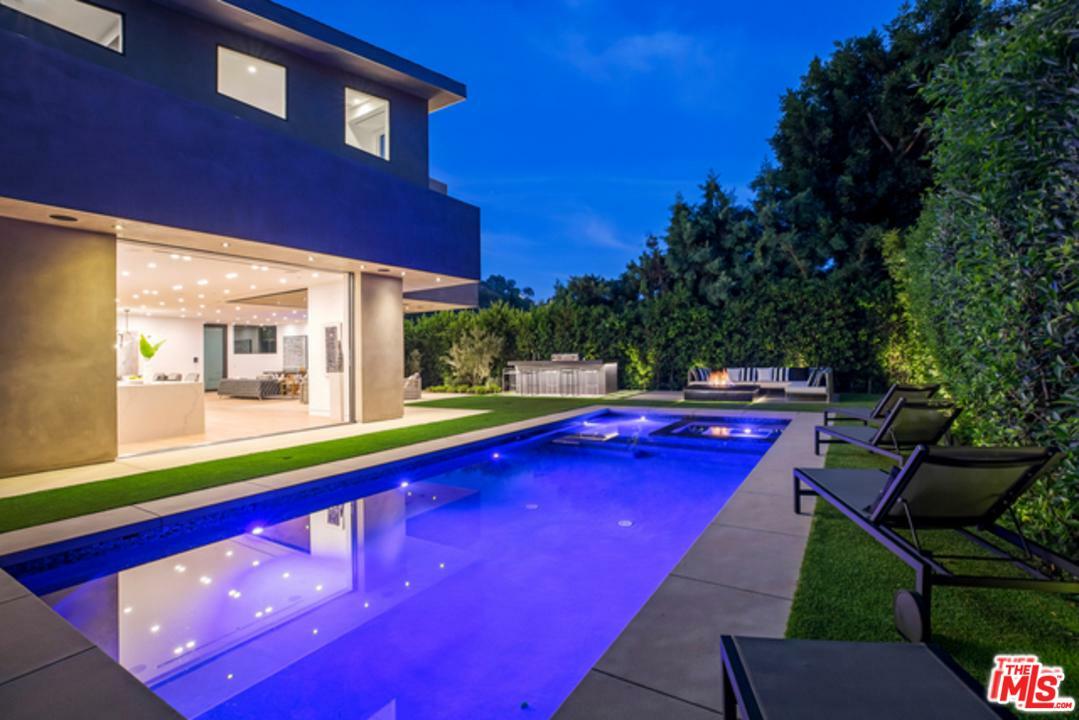 Property Photo:  1845 Coldwater Canyon Dr  CA 90210 