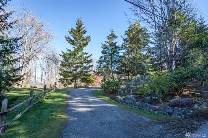 Property Photo: 2881 Meinhold Rd WA 98260