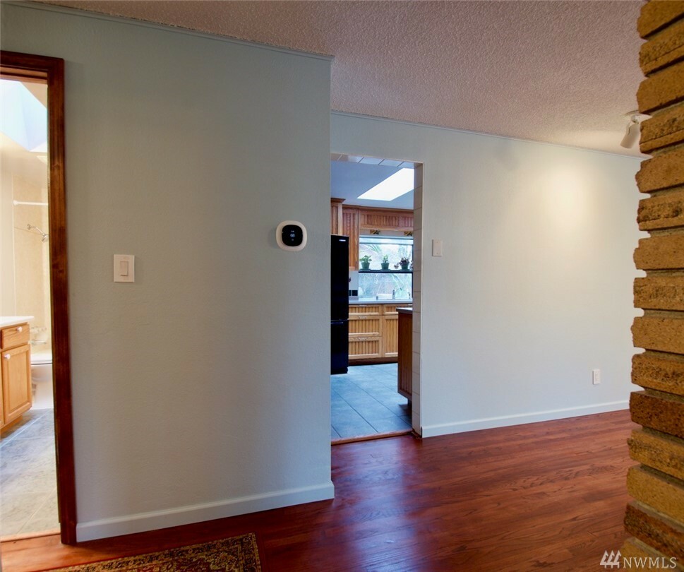 Property Photo:  3806 S 272nd St  WA 98032 