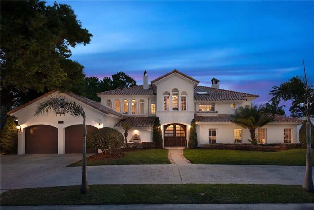 Property Photo: 2138 Lake Drive FL 32789