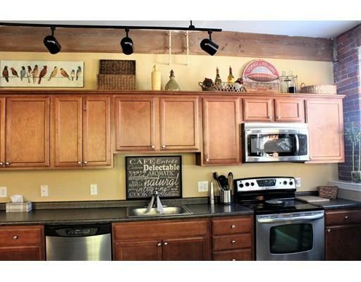 Property Photo: 11 Vila St 404 MA 01832