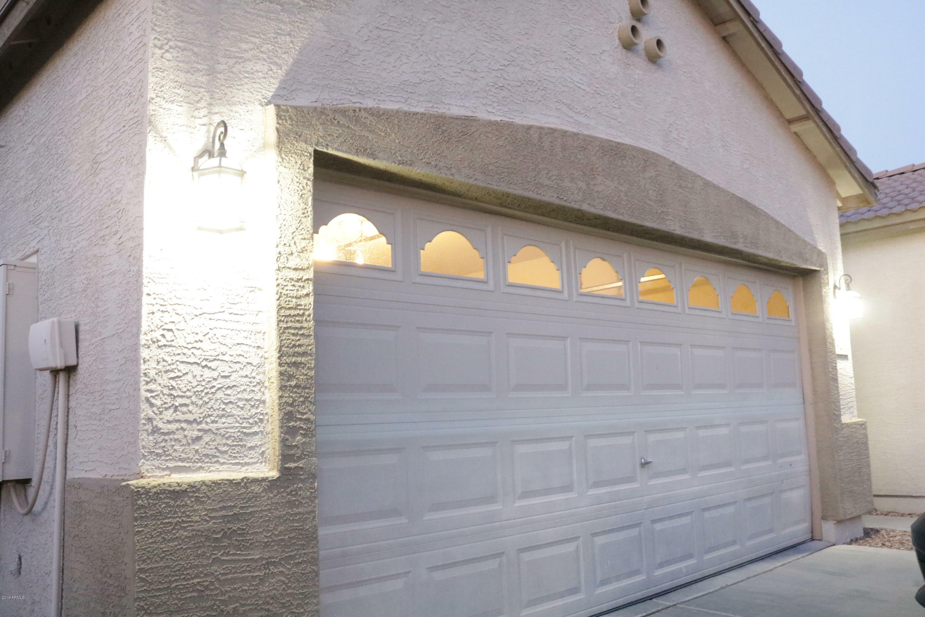 Property Photo:  9230 W Elwood Street  AZ 85353 