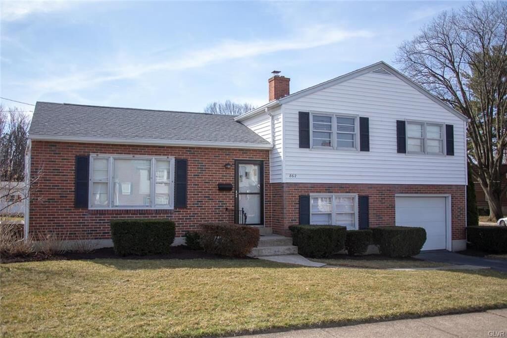 Property Photo: 862 Nicholas Street PA 18017