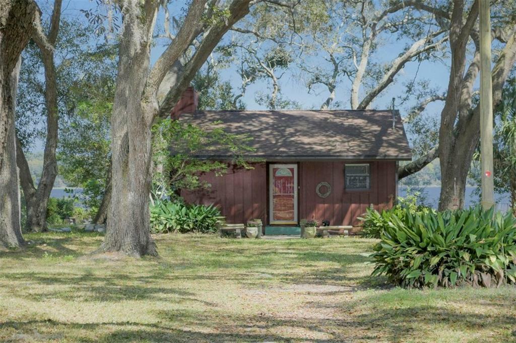 Property Photo:  96270 Will Young Road  FL 32097 