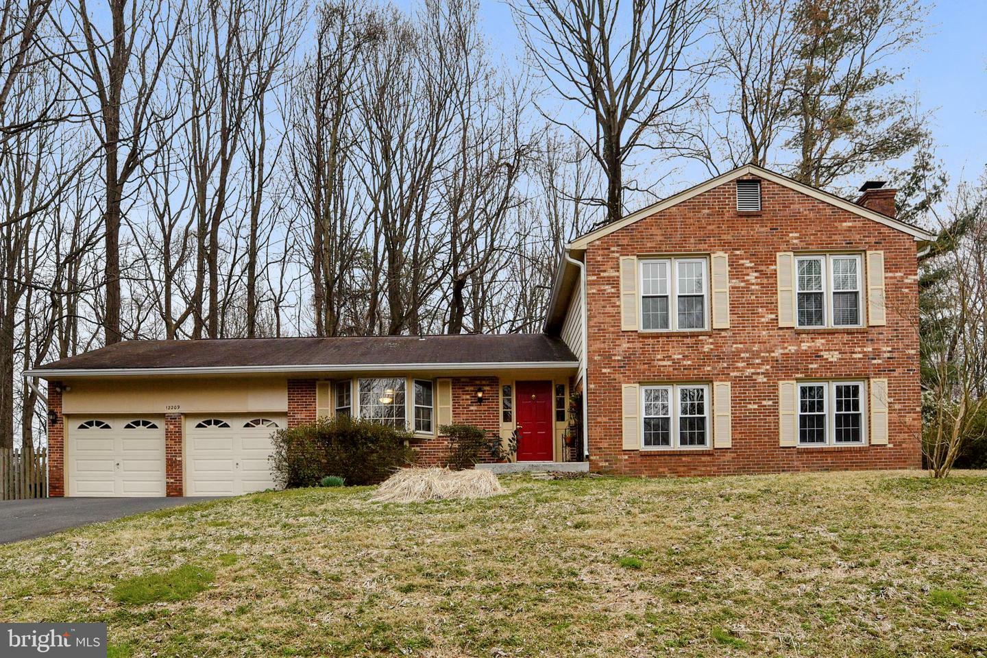 Property Photo:  12209 Westwood Hills Drive  VA 20171 