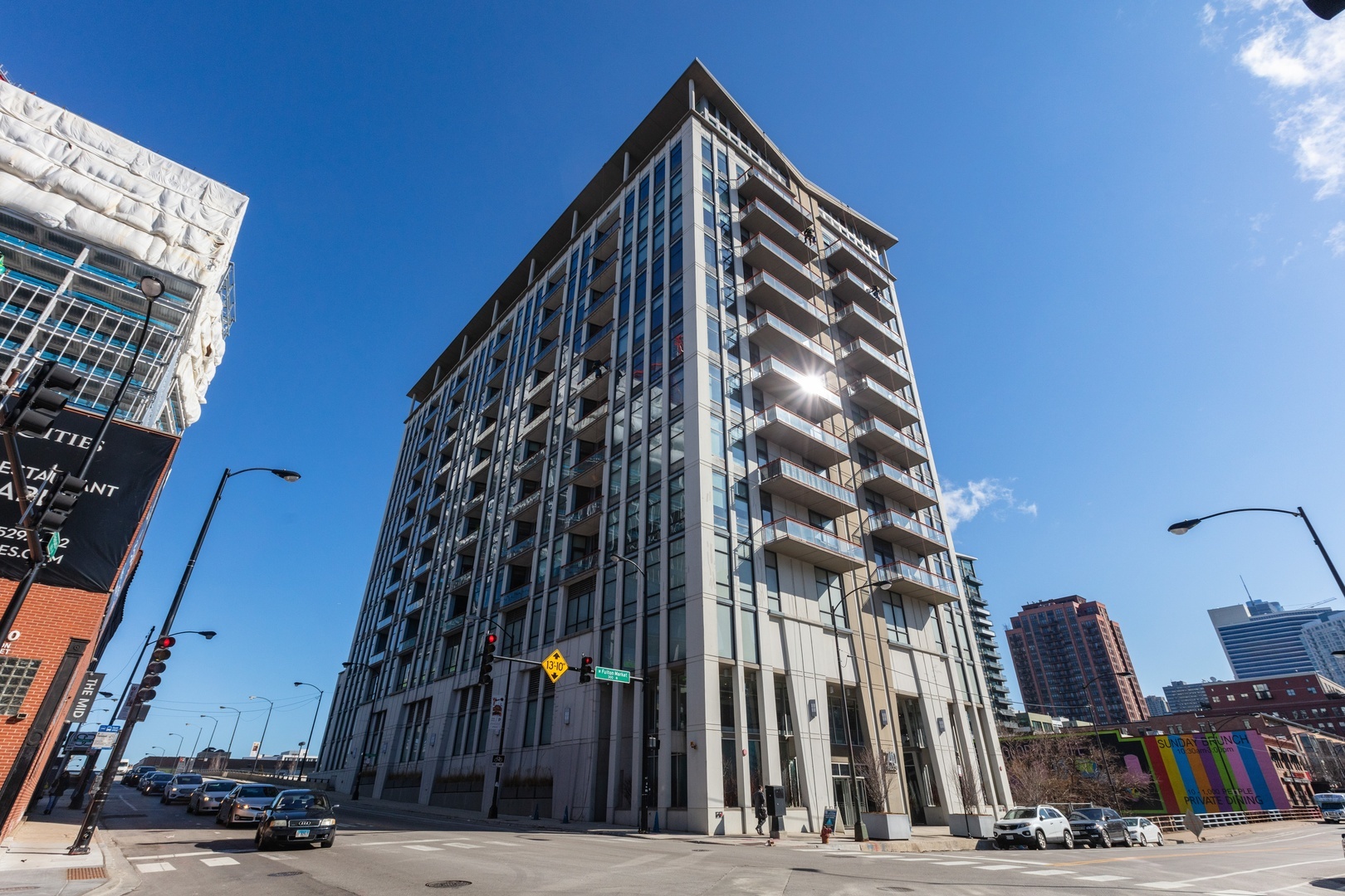 Property Photo:  740 West Fulton Street 1004  IL 60661 