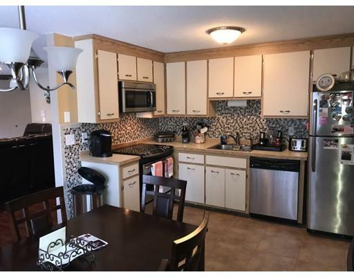 Property Photo: 2400 Skyline Dr 5 MA 01854