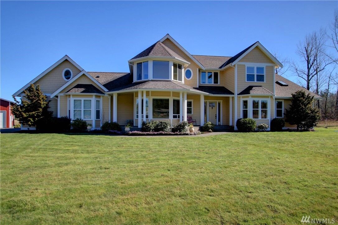 Property Photo:  5636 Mission Rd  WA 98226 