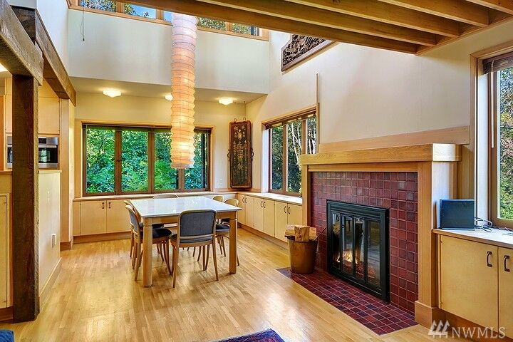 Property Photo:  1626 20th Ave E  WA 98112 