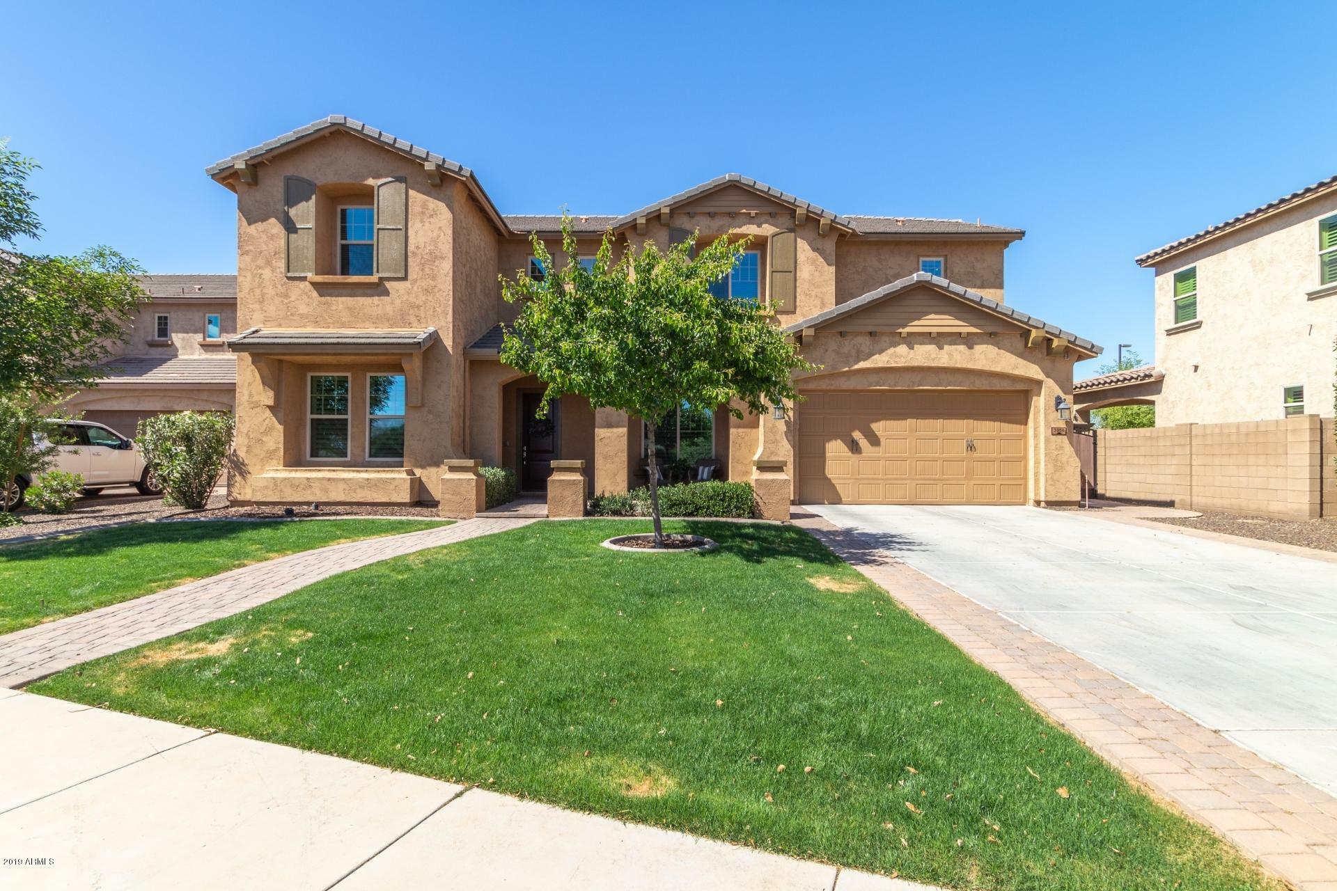 Property Photo:  3056 E Wyatt Way  AZ 85297 