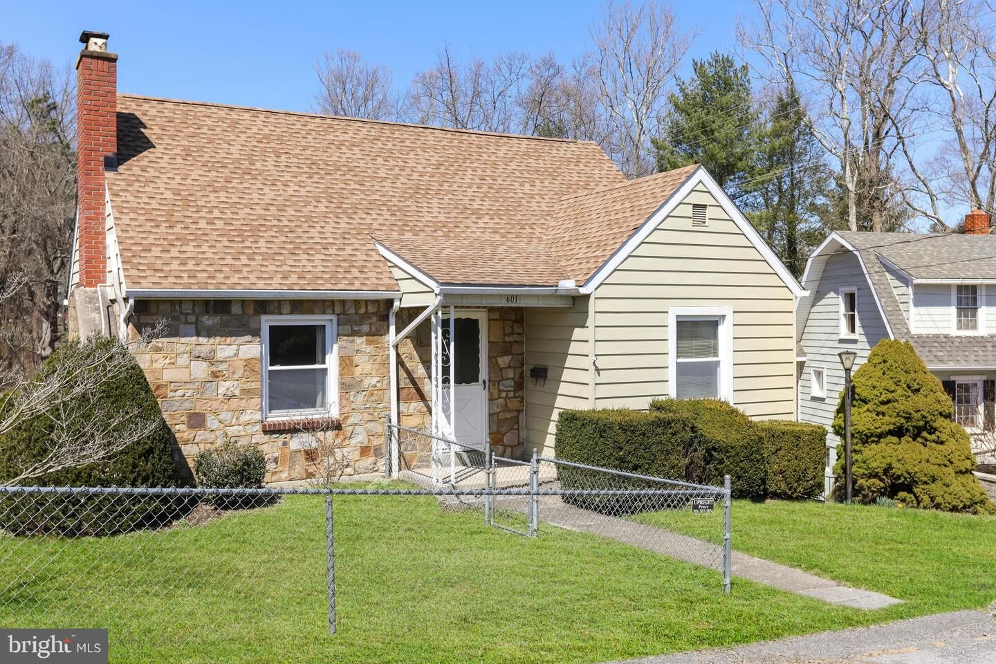 Property Photo: 601 N Fourth Street MD 21502