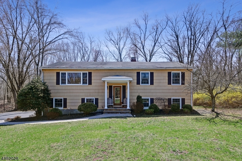 Property Photo:  25 Cleveland Cir  NJ 08558 