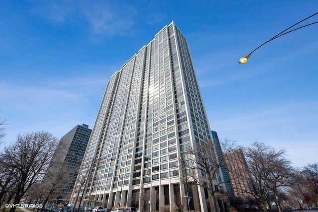Property Photo: 2800 North Lake Shore Drive 2604 IL 60657