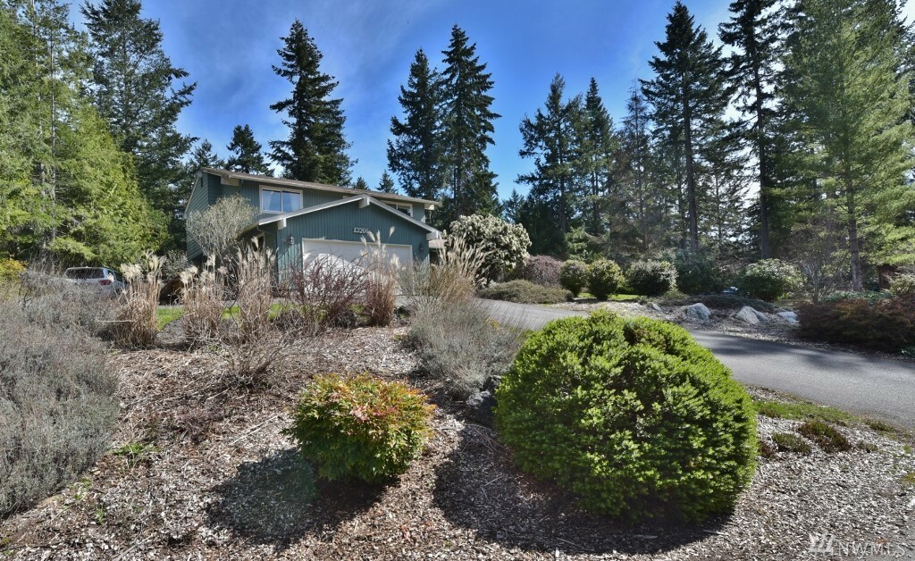 Property Photo:  13266 Rocky Ridge Rd NW  WA 98383 