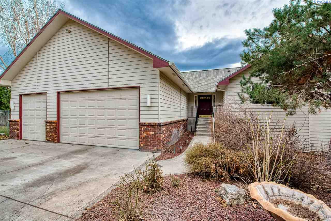 98906 E Clover Rd  Kennewick WA 99338 photo