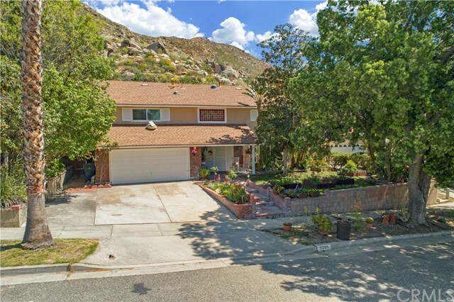 Property Photo: 2285 Quartz Place CA 92507