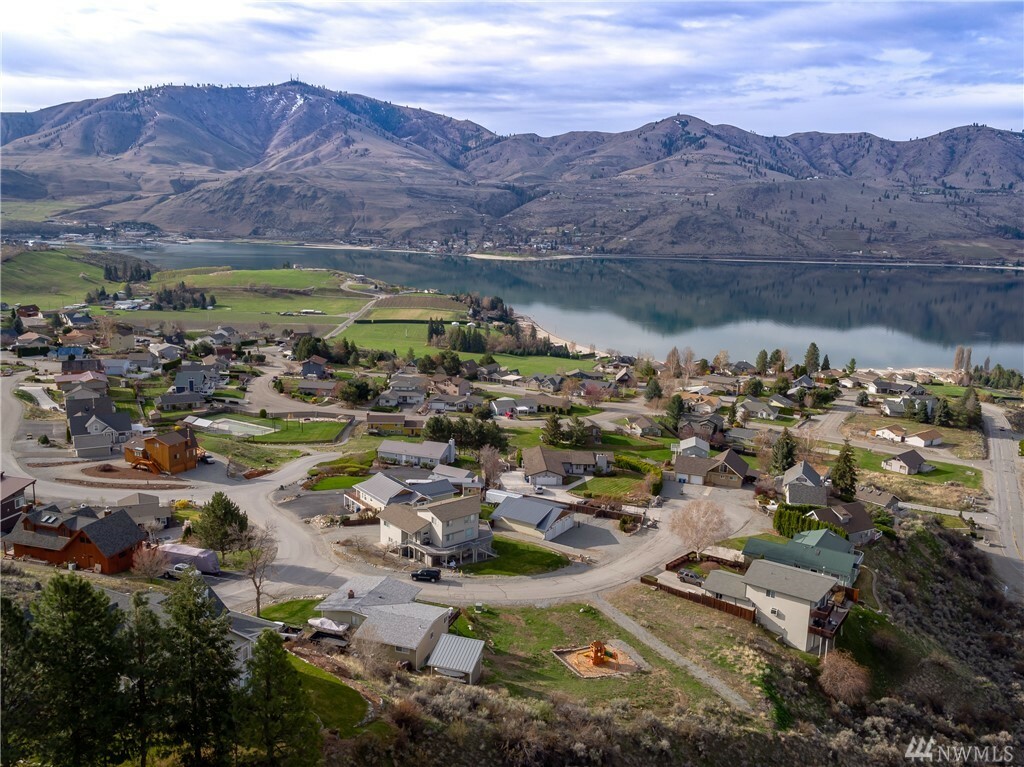 Property Photo: 104 Junior Point Ct WA 98816