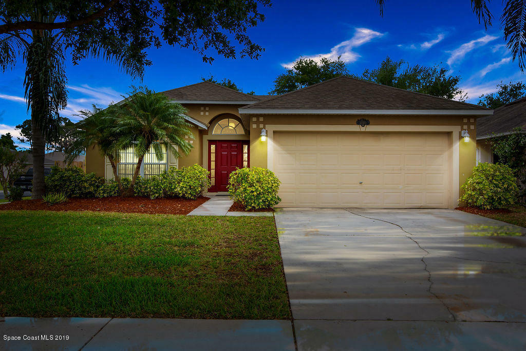 Property Photo:  2023 Raleigh Drive  FL 32780 