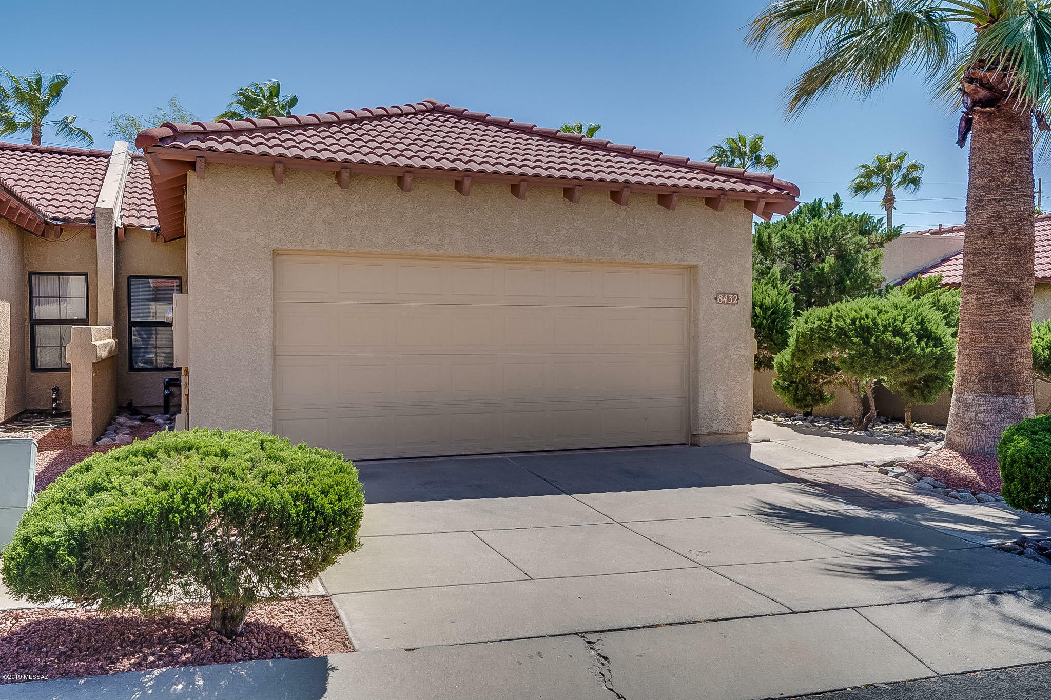 Property Photo:  8432 E Corinthian Drive  AZ 85711 