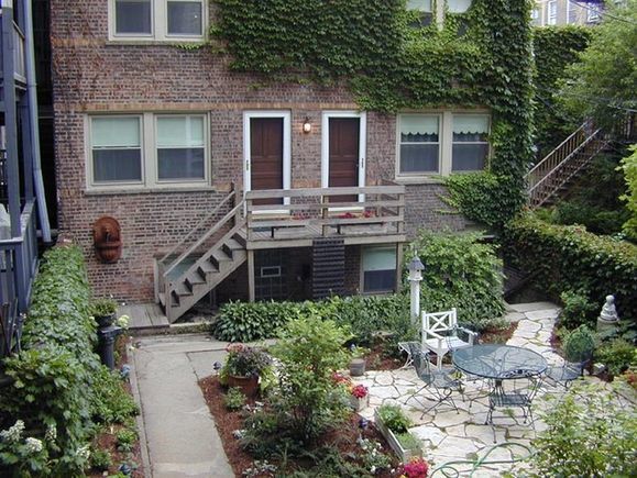 Property Photo: 607 West Deming Place Ch5 IL 60614