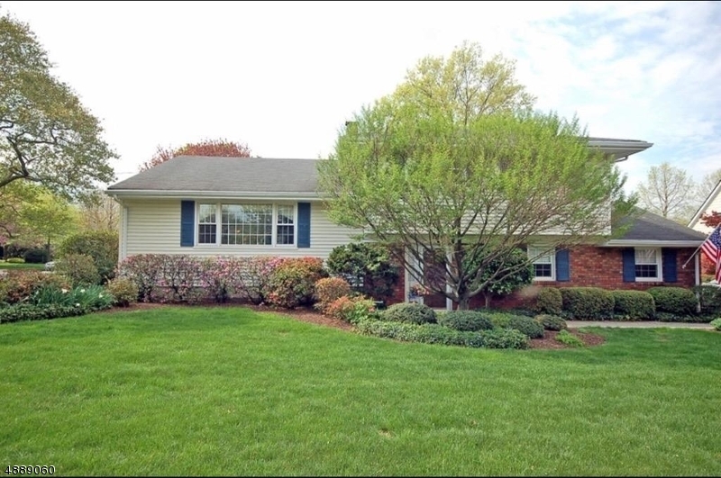Property Photo: 67 Lisa Ter NJ 08876