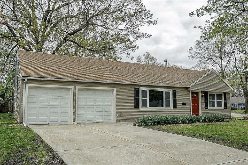 Property Photo: 2400 W 77th Street KS 66208